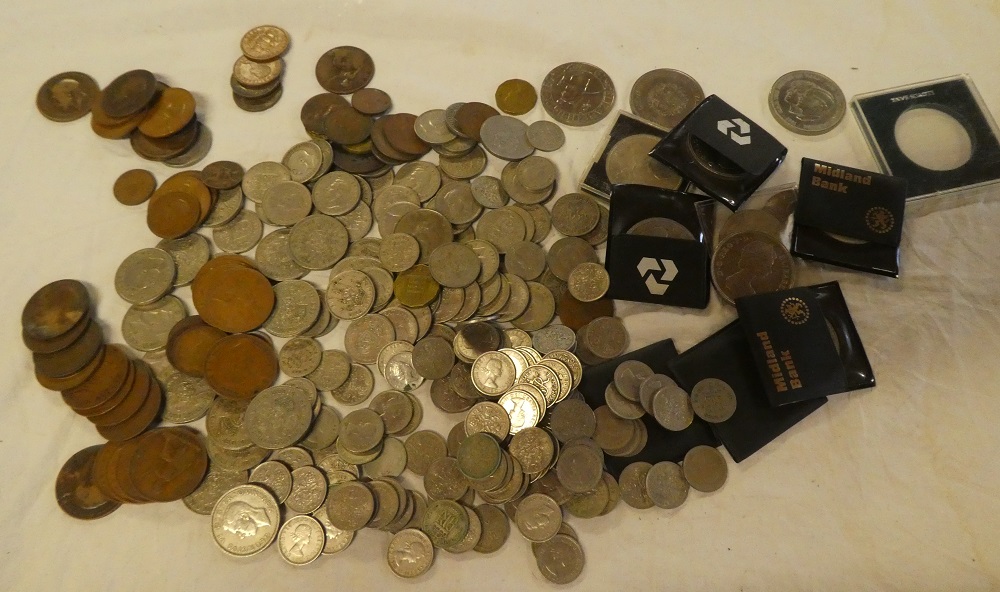 A selection of mixed GB pre-decimal coins together with Foreign coins etc.