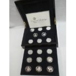 A 2006 Queen's 80th Birthday silver 17 piece proof crown set, limited edition,