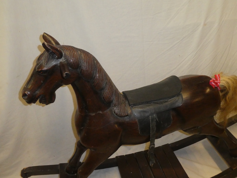 A good quality 20th century carved wood traditional rocking horse with leather saddle, - Bild 2 aus 2