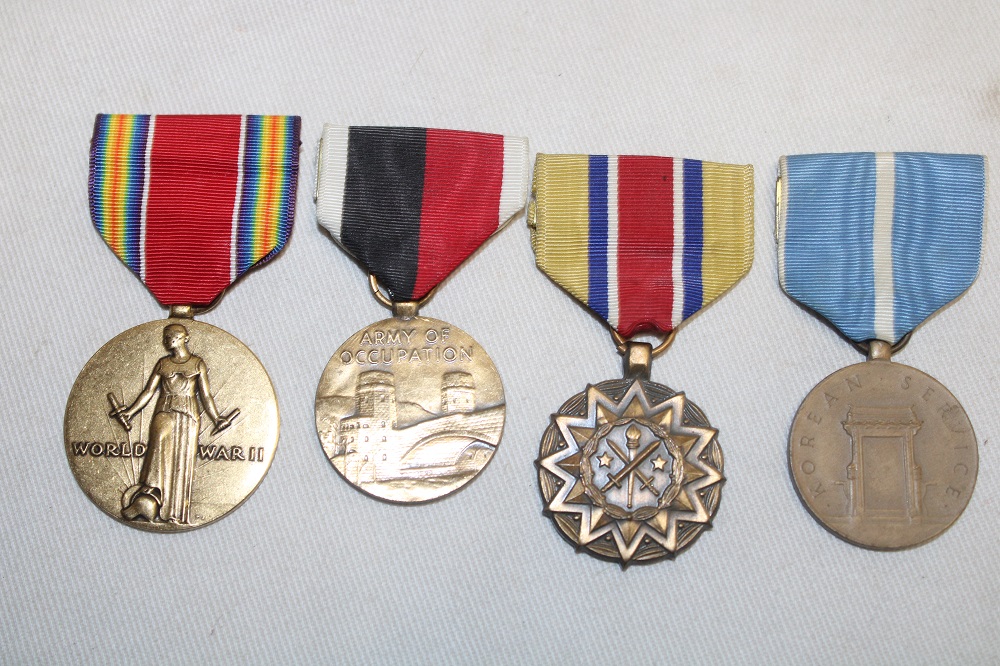 Four USA medals including WWII Victory medal, Army of Occupation medal, Korean War Service medal,