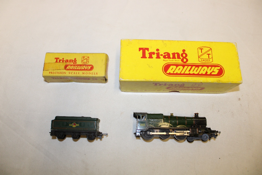 Tri-ang TT gauge - T91 - Windsor Castle locomotive and tender,