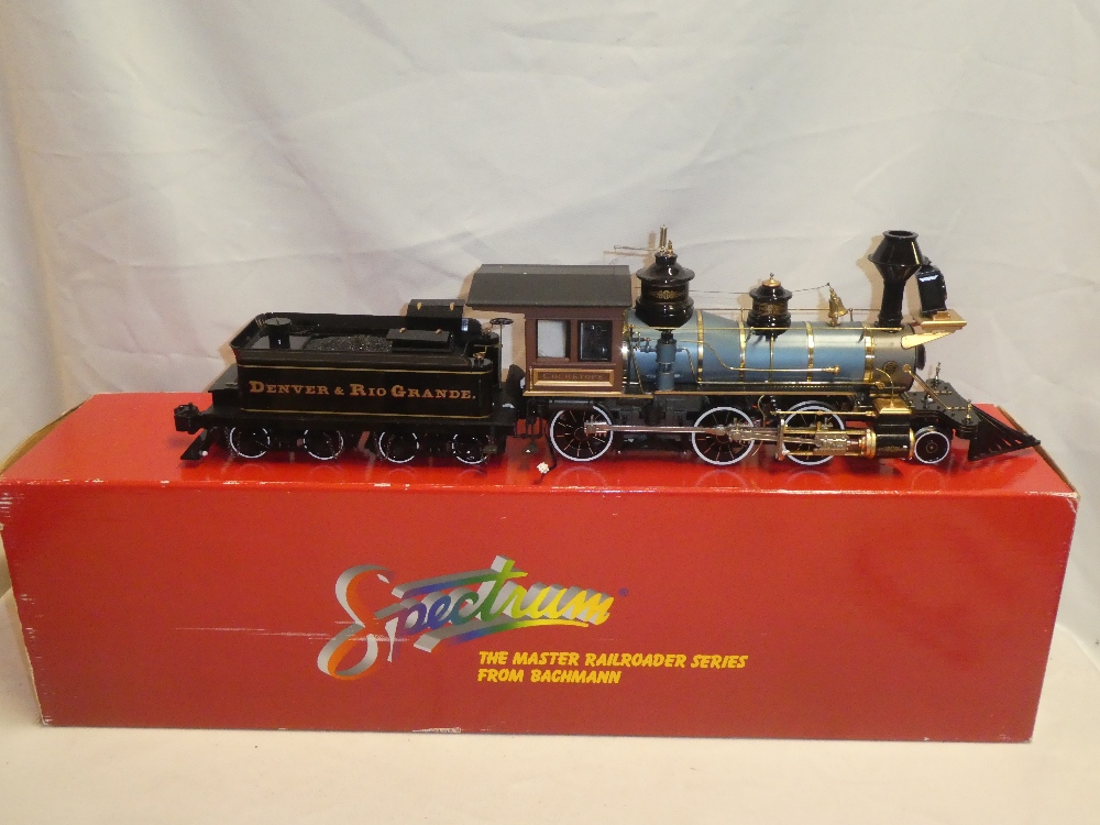 A Bachmann 1:20 scale electric model American 2-6-0 Mogul locomotive and tender, - Image 2 of 2