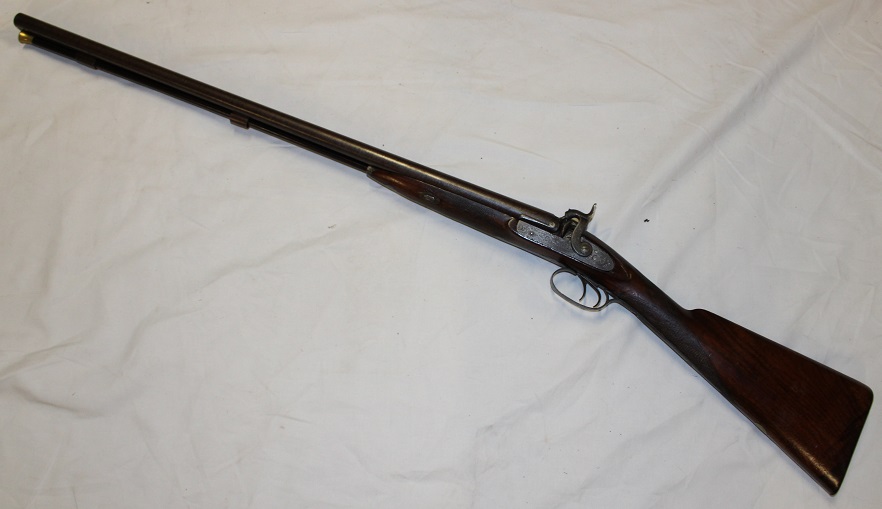 A 19th century 12bore double barrel percussion sporting gun by W Richards with 29" Damascus barrels, - Image 2 of 5