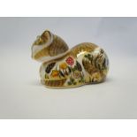 A Royal Crown Derby paperweight Clover Cat 2002 Mother, 1276/1500, gold stopper,