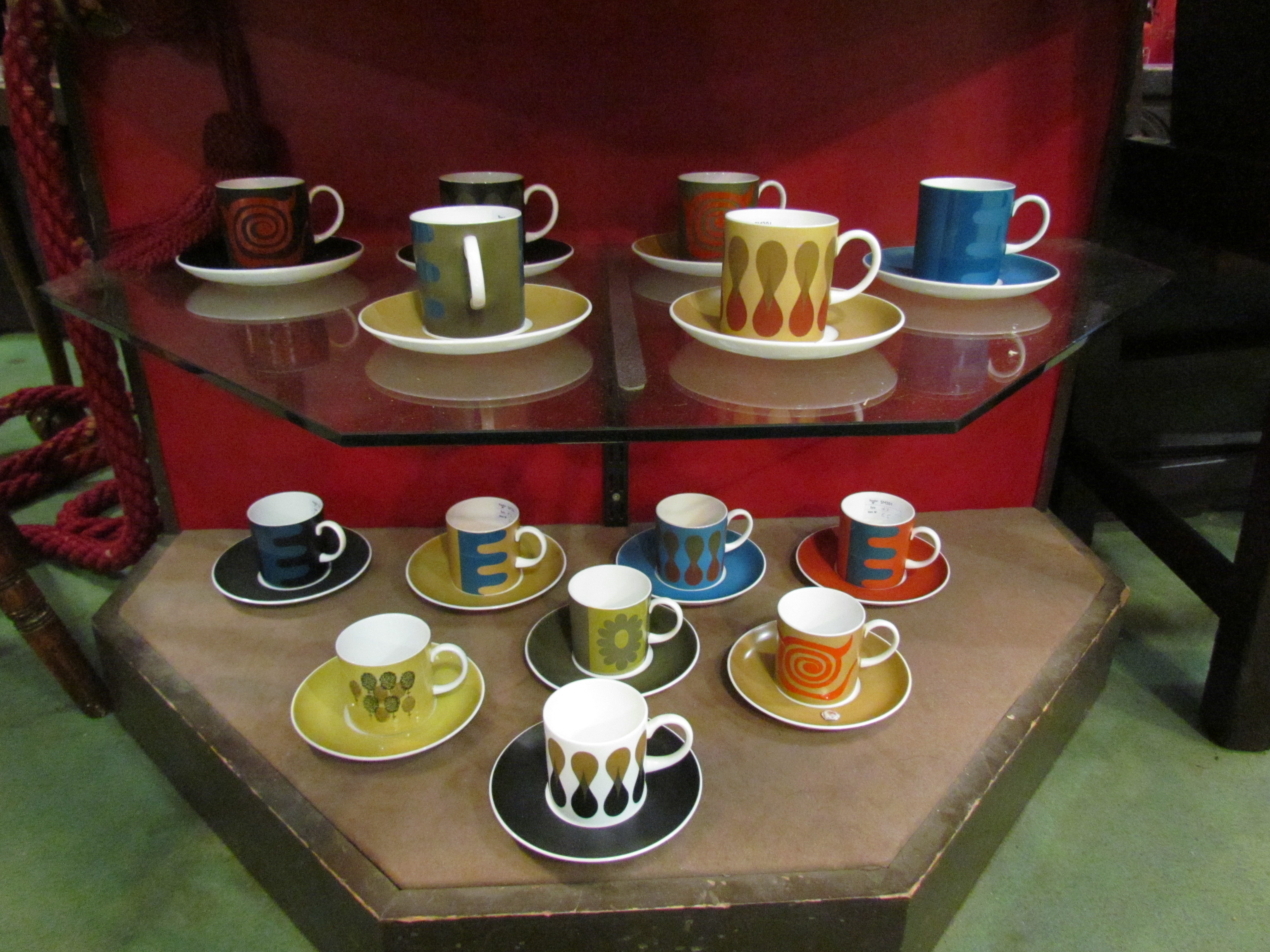 14 Susie Cooper for Wedgwood coffee cans and saucers of varying colours and bold designs - Image 2 of 6