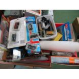 Assorted N gague model railway items including Peco rolling stock, lineside kits, track,