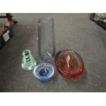 A collection of Art glass including Italian bowl (4)