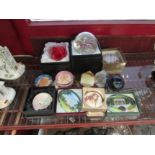 A collection of paperweights to include boxed examples (16)