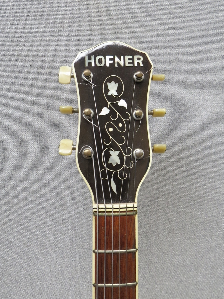 A Hofner President semi-acoustic guitar with natural blonde body, serial 5752 dating to 1959 - Image 2 of 5