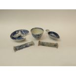 A collection of blue and white transfer ware, all a/f (5)