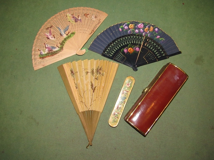 A collection of boxes and fans including Anglo-Indian example, Kashmiri painted etc. - Image 3 of 3