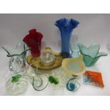 Mixed glass including oil scent burners, vases, dishes and ornamental fruit (14)