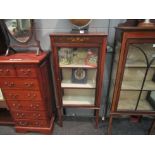 An Edwardian china cabinet with painted decoration and working lock and key, 133cm x 58cm x 29cm