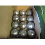 A box of 12 petanque balls