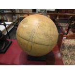 A Phillips "Challenge Globe", 13.5 inches