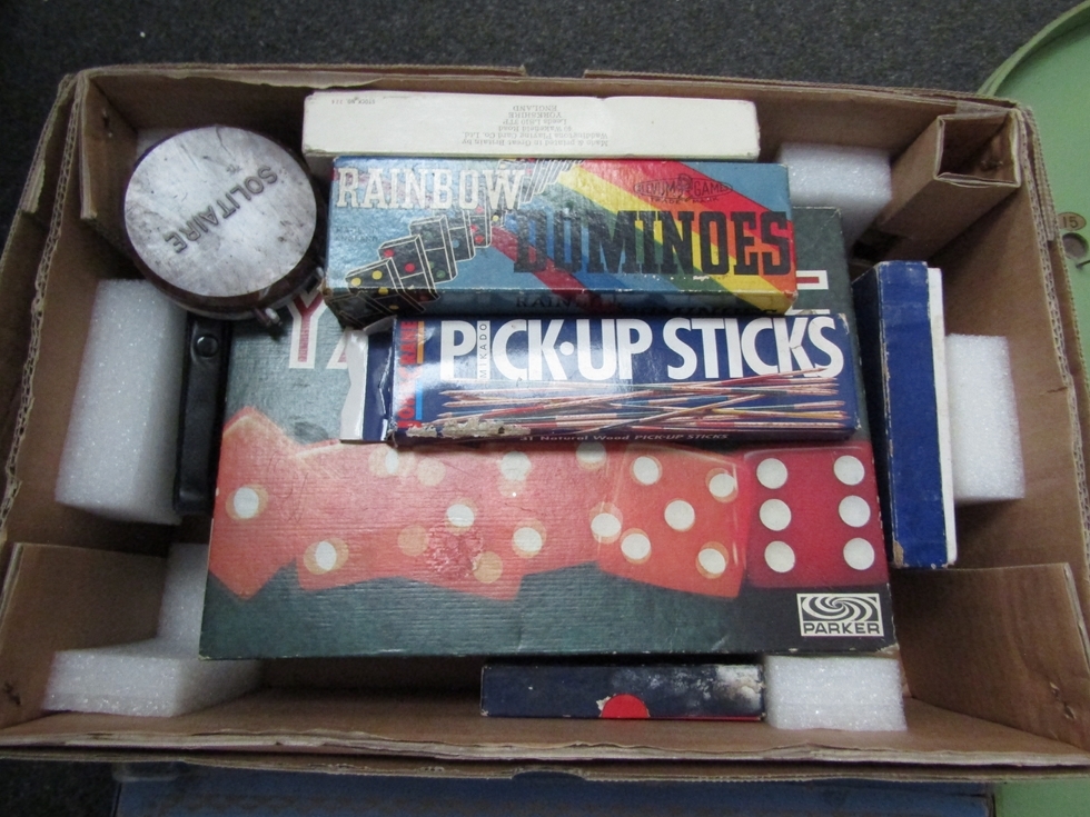 A vintage shove halfpenny board and a quantity of games, etc - Image 3 of 3