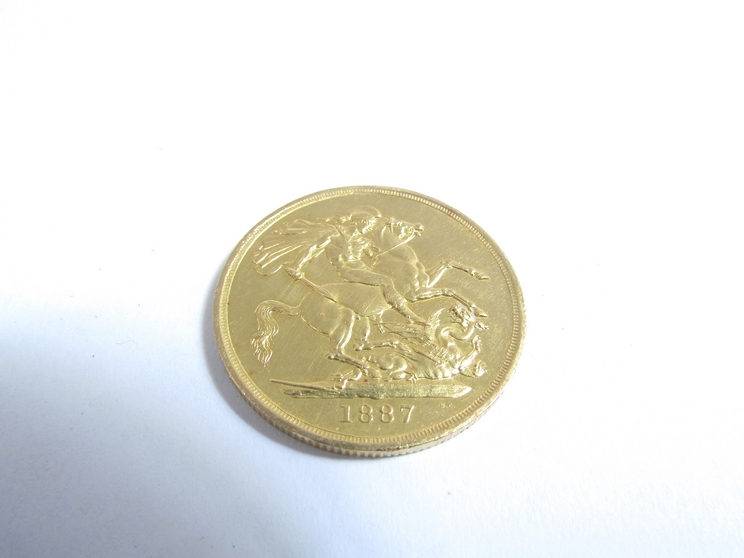 An 1887 Queen Victoria Jubilee head gold £2 coin - Image 3 of 4