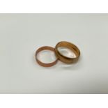 Two 9ct wedding bands, one rose gold size S, the other U/V, 7.8g