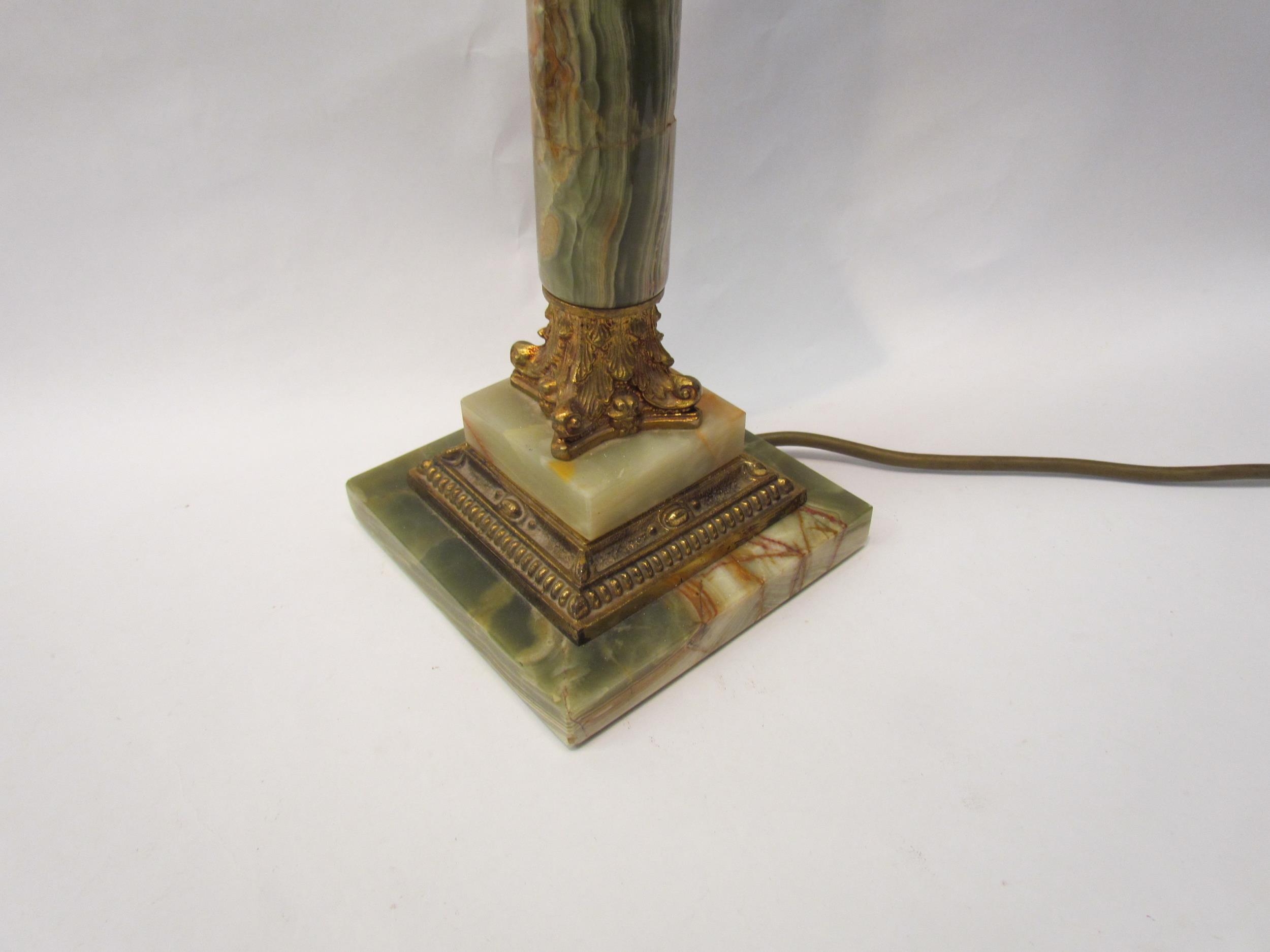 A large onyx and ormolu table lamp on square base with acanthus leaf decoration - Image 2 of 2