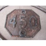 A cast iron GER bridge plate 450