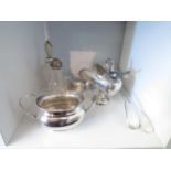 Silverplate soup ladles, sugar bowls including scuttle sugar example, sugar castor, silver rimmed