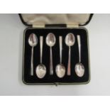 A Barker Brothers Silver Ltd set of six silver teaspoons, plain form, cased, Birmingham 1937