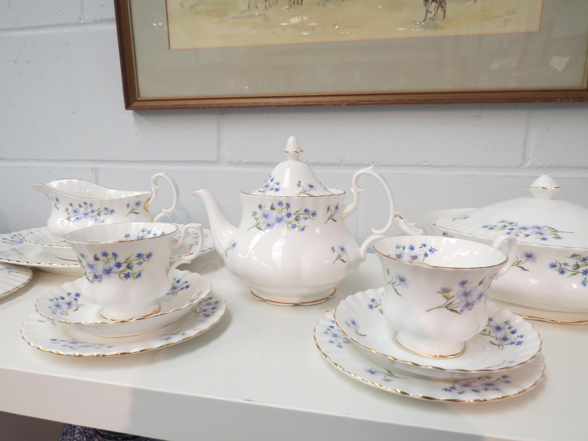 A quantity of Richmond 'Blue Rock' tea and dinner wares, gravy boat handle damaged - Image 3 of 4