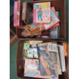 Assorted vintage games and puzzles including Disneyland jigsaw puzzles, Conway Stewart Riot