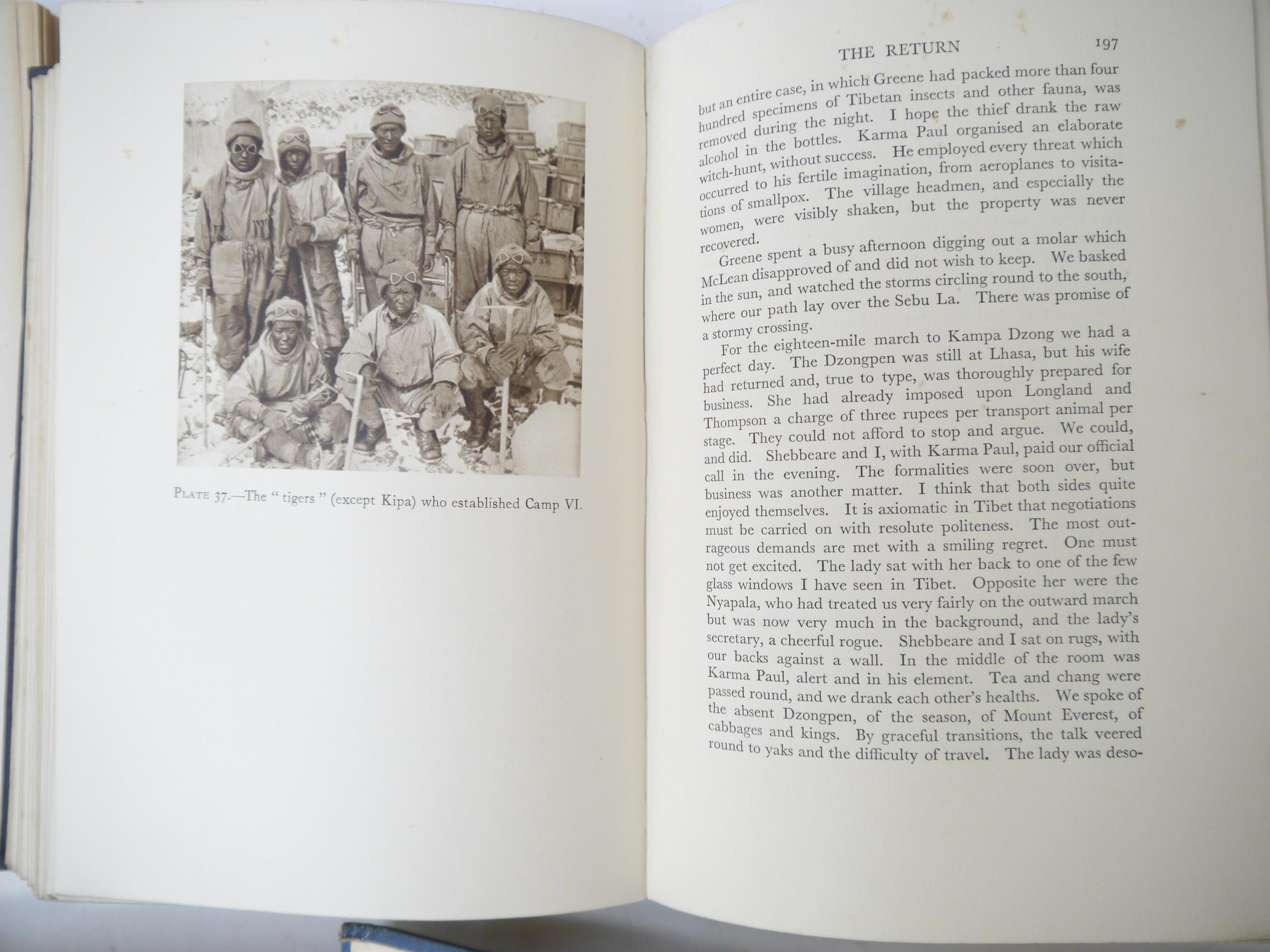 Eight mountaineering & polar exploration titles, including Frank Arthur Worsley: 'Endurance an - Image 12 of 41