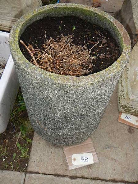 A circular tub planter. 51 cm tall x 35 cm diameter. Collect only. - Image 2 of 2
