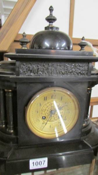 A Victorian black marble clock with two Grecian style side pieces. Collect only. - Image 2 of 3