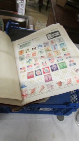 A box of stamp albums some with contents and some empty. - Image 3 of 4