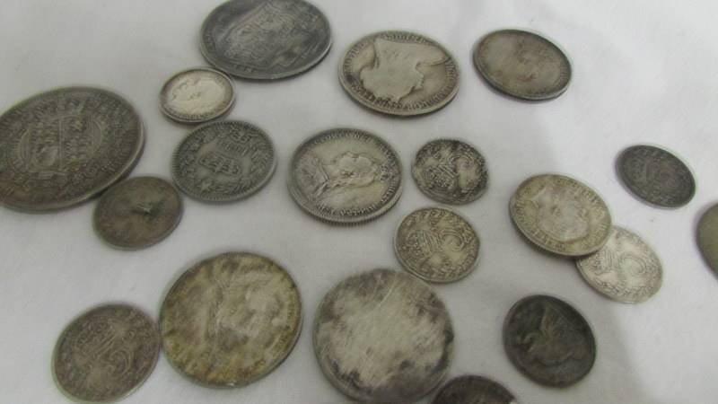 Approximately 88 grams of pre 1920 silver coins including Victorian.