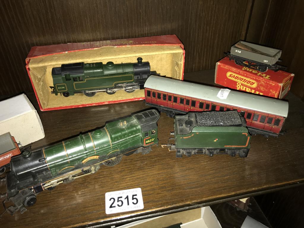 2 boxed trains. Princess Elizabeth (46201) and Loco (82004) plus 3 pieces of rolling stock and 1 - Image 3 of 3