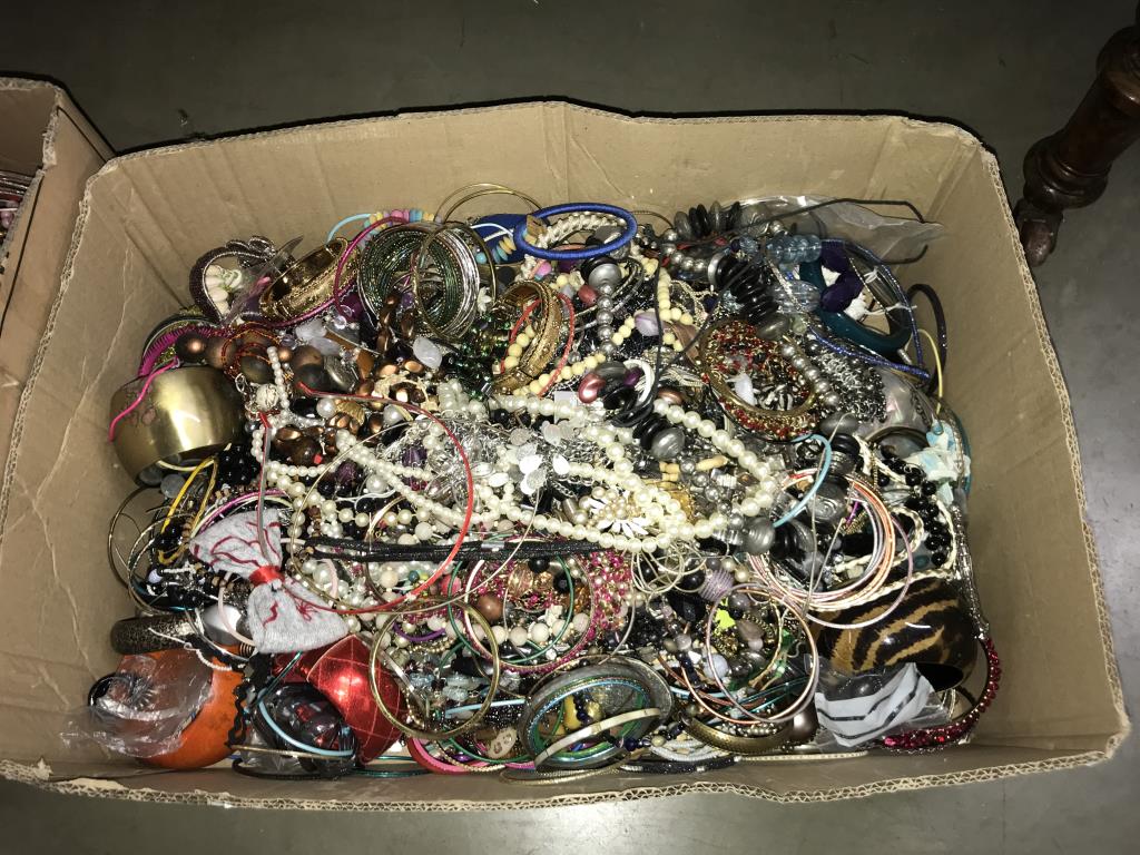 Two large boxes of costume jewellery. COLLECT ONLY - Image 3 of 3