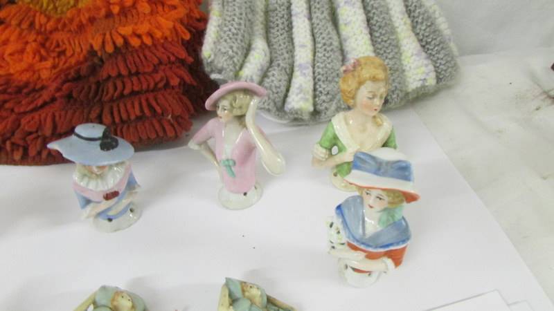 A mixed lot of pin cushion dolls including two on tea cosies. - Image 3 of 5