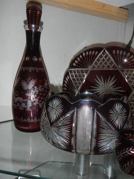 A overlaid glass decanter, bowls etc., Collect only. - Image 2 of 2