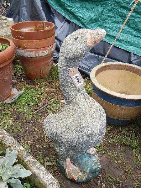 A goose statue (66 cm). Collect only.