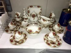 Royal Albert Old Country roses tea/dinnerware. Collect only.