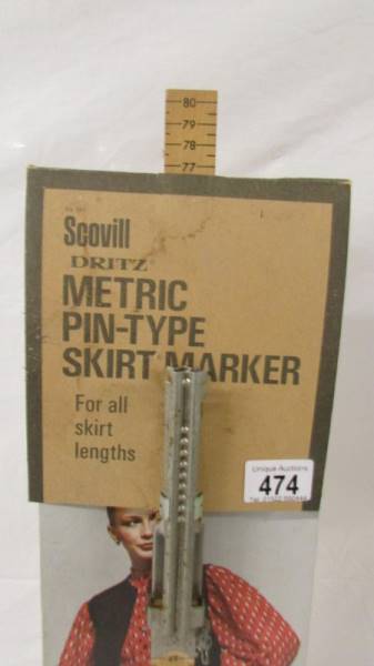 A vintage Scovil Dritz metric pin-type skirt marker. Collect only. - Image 2 of 3