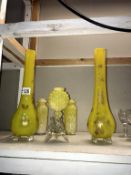 5 vintage yellow art glass vases. Collect only.