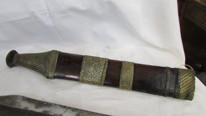 A rare dagger probably from the Shona tribe in Zimbabwe, correct name Shona Batakwa. Not a - Image 7 of 7