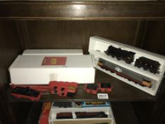 2 boxed trains Loco LMS 690 and Diesel 58001 plus R749 breakdown crane