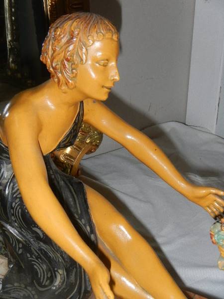 A deco figure of a mother with child. Collect only. - Image 2 of 4