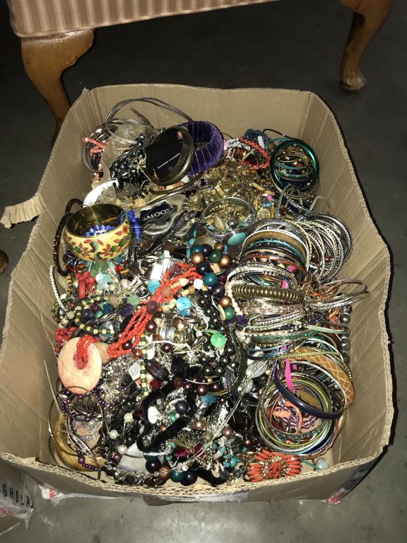 2 large boxes of costume jewellery. COLLECT ONLY - Image 3 of 3