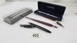 A cased Sheafer ball point pen, a Parker pen set, A Platinum fountain pen etc.,