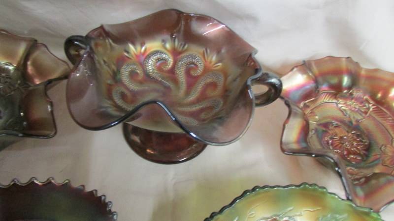 Five carnival glass bowls including Fenton green leaf, Dugan amethyst apple blossom, Northwood Grape - Image 3 of 6