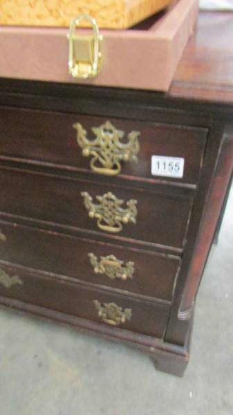 A mahogany period chest of drawers with brass handles and on bracket feet. - Image 2 of 2