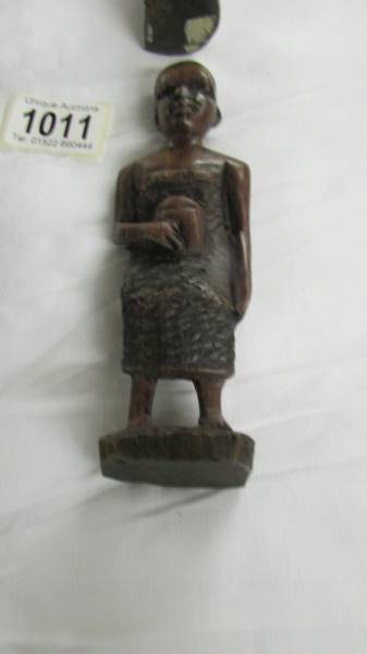 Five carved wood tribal figures. - Image 6 of 6