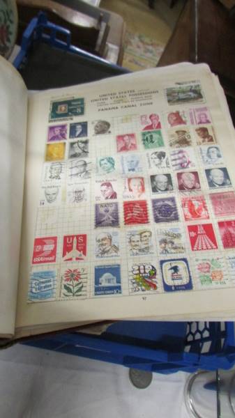 A box of stamp albums some with contents and some empty. - Image 4 of 4